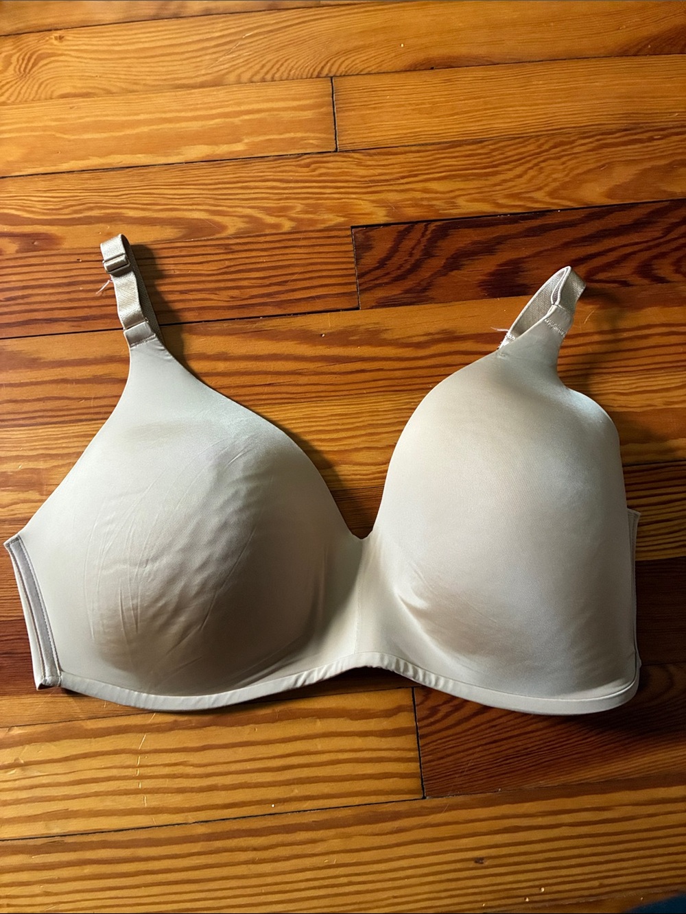 Soma Smooth Seamless Molded Bra — Beige